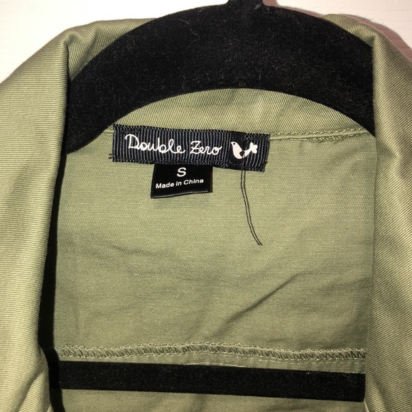 Spring jacket - Picture 2 of 8